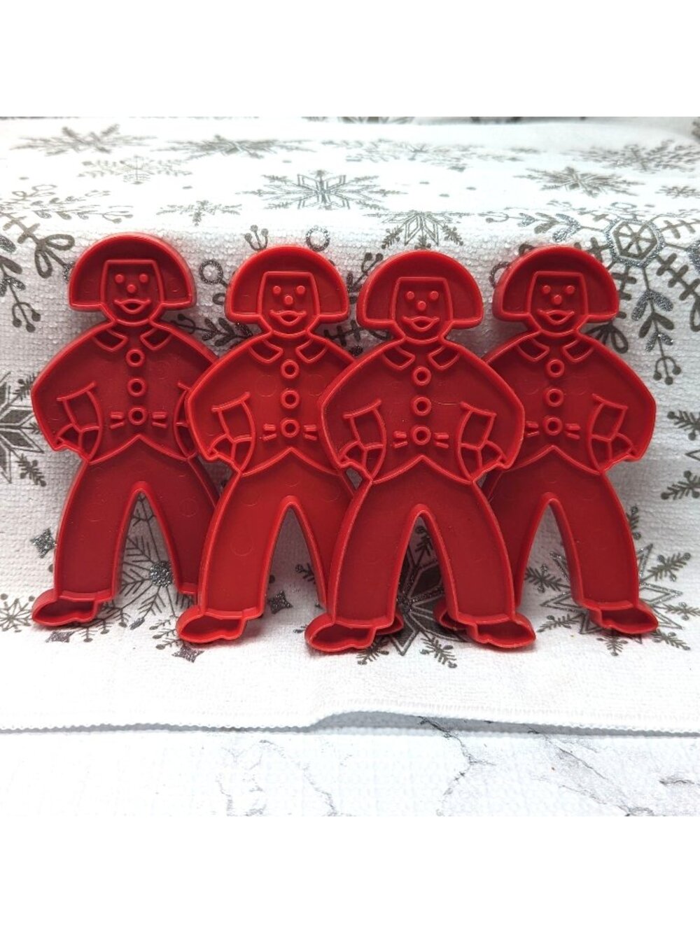 Lot of 4 Vtg Red Tupperware Dutch Boy Imprint Cookie Cutters Gingerbread Man Clo
